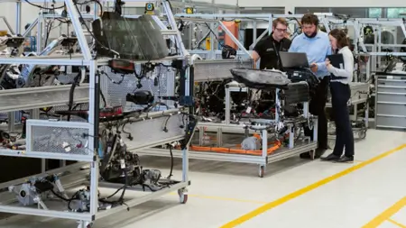 Revolutionize Operations Management in Mechanical Engineering Industry: Unlocking the Power of Modern Technologies